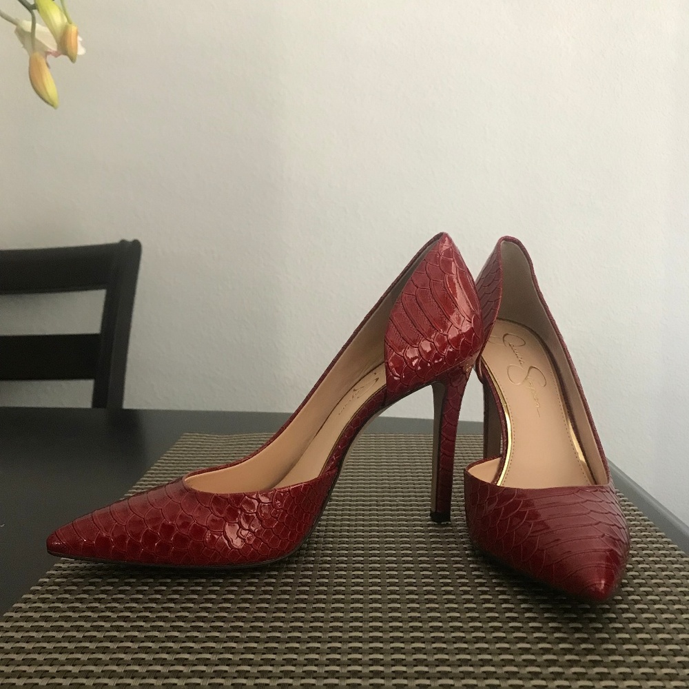 Jessica Simpson Snakeskin Pumps